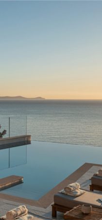 Lady Sea highlights pool PA