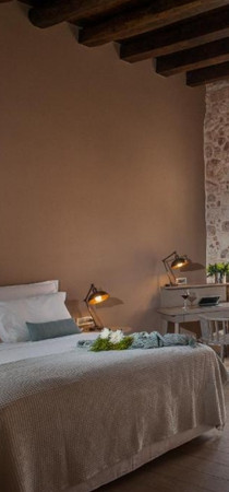 Serenissima amenities bedroom PA