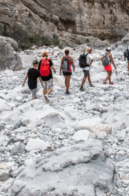 hiking_tour_hero_pe