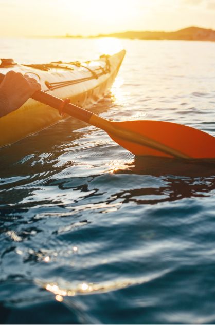 kayaking_vertical_featured_cv