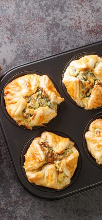 Baked Cretan pies with feta cheese