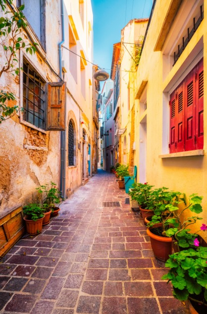 chania_town_walk_vertical_featured_cv