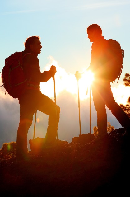 hiking_romantic_anniversary_vertical_featured_cv