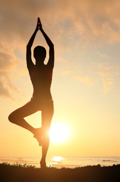 prenetal_yoga_by_the_sea_vertical_featured_cv