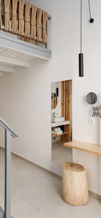 https://www.hotelbrain.com/hotels-in-crete-rethymno/petradi-beach-lounge-hotel