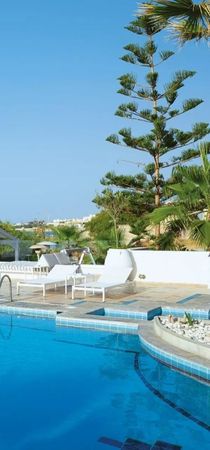 https://www.hotelbrain.com/hotels-in-crete-rethymno/petradi-beach-lounge-hotel