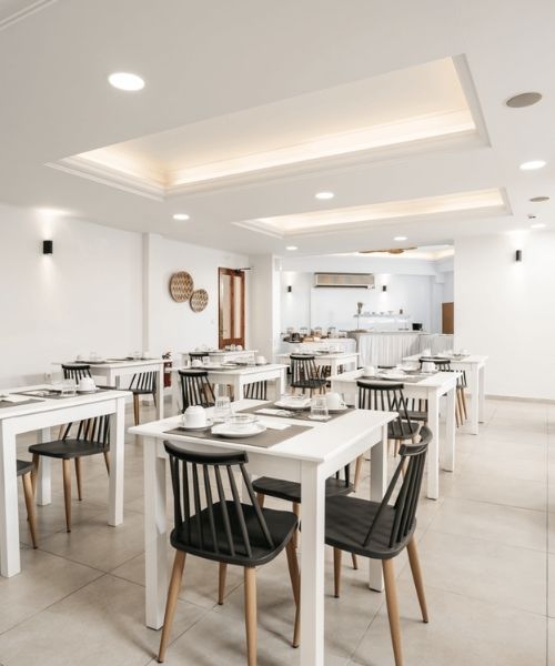 https://www.hotelbrain.com/hotels-in-crete-rethymno/petradi-beach-lounge-hotel