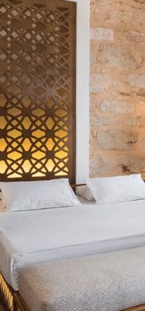 https://ambassadorsresidencechania.com/