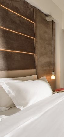 https://domhotel.gr/