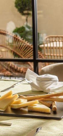 https://domhotel.gr/