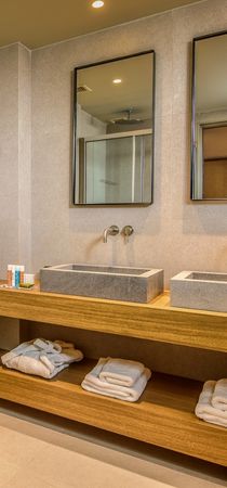https://domhotel.gr/