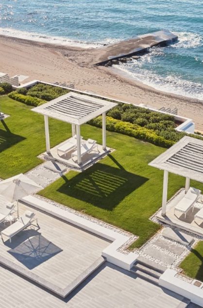 https://www.grecotel.com/luxme-whitepalace/accommodation/guestrooms-bungalows/swim-up-guestroom-sea-view/