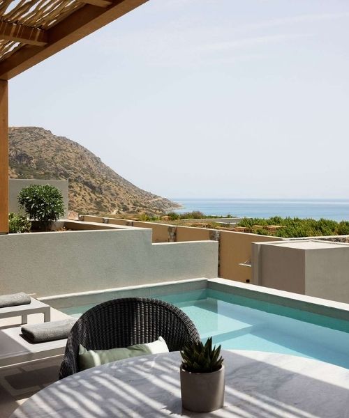 https://www.cayoresort.com/