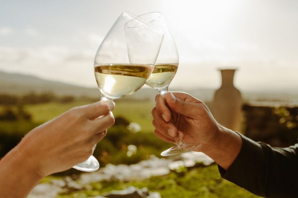 vineyard romantic setting wedding proposal - CV