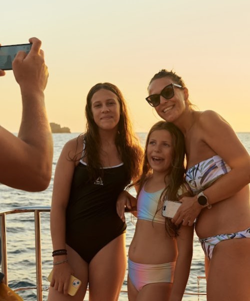 Small Group Sunset Sailing from Rethymno to Skaleta Coast _ highlights 2 PA