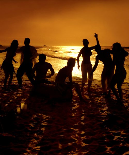 bachelor in crete - highlights on the beach - CV